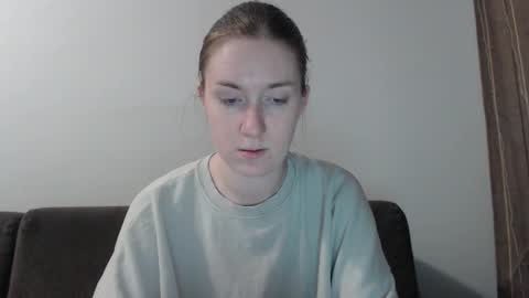 Snapshot of lily_love_x chatting on 03-05-25, 01:21 lily_love_x online show from 03-05-25, 01:21