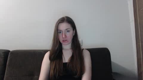 Snapshot of lily_love_x chatting on 09-08-25, 11:04 lily_love_x online show from 09-08-25, 11:04