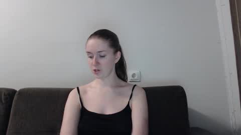 Snapshot of lily_love_x chatting on 10-01-25, 10:16 lily_love_x online show from 10-01-25, 10:16