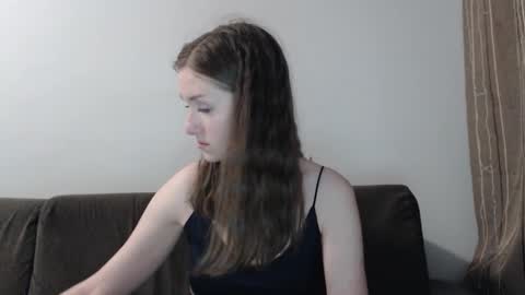 lily_love_x online show from 02-23-26, 10:51