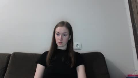 lily_love_x online show from 03-26-26, 10:37