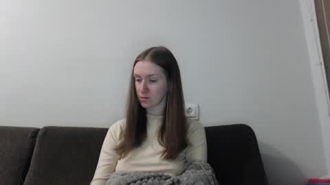 lily_love_x online show from 05-26-26, 12:06