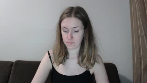 Snapshot of lily_love_x chatting on 07-14-26, 02:05 lily_love_x online show from 07-14-26, 02:05