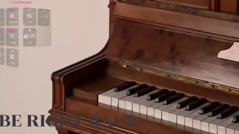 Lily online show from 11-17-25, 12:05