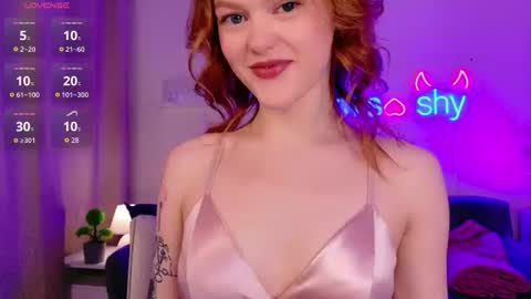 Im Lily online show from 06-14-26, 10:12