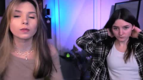 Lily online show from 01-14-26, 07:08