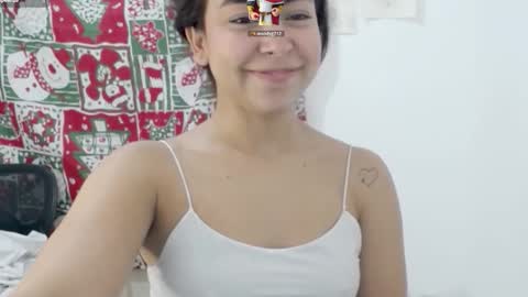 Lily Roberts online show from 12-03-25, 04:09