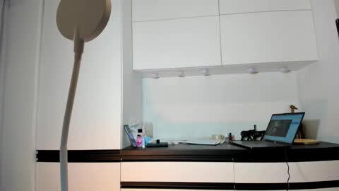 Snapshot of lily_smile_ chatting on 11-22-25, 07:02 and more - for fans and creators online show from 11-22-25, 07:02