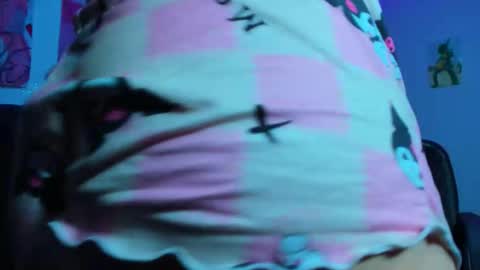 lily_stone04 online show from 11-04-25, 07:51