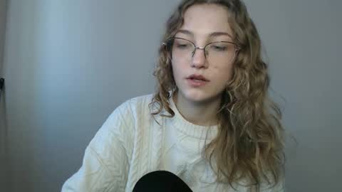 small lily online show from 02-28-26, 10:05