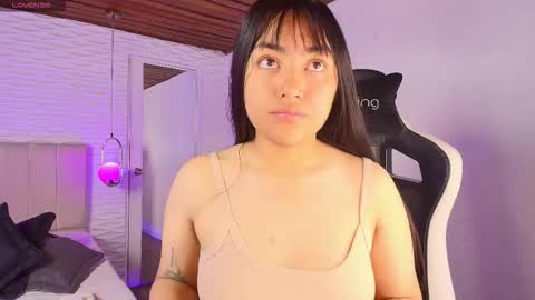 lily_waist online show from 09-29-25, 11:15