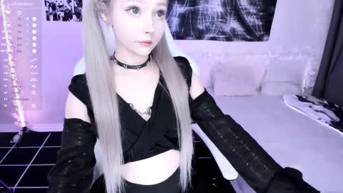 Lily online show from 01-16-26, 12:58
