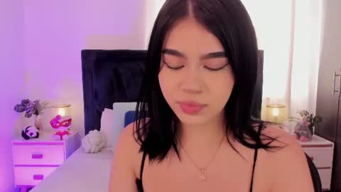 Snapshot of lily_woodz chatting on 07-05-26, 02:24 LilyWoodz online show from 07-05-26, 02:24