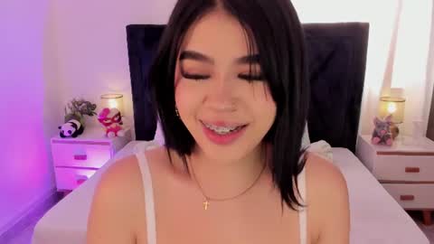 Snapshot of lily_woodz chatting on 07-24-26, 07:12 LilyWoodz online show from 07-24-26, 07:12