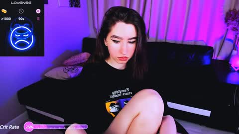 Snapshot of lily_xbaby chatting on 01-08-25, 09:10 LILY online show from 01-08-25, 09:10