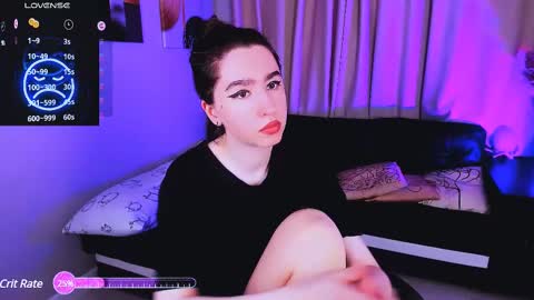 LILY online show from 02-12-25, 06:51