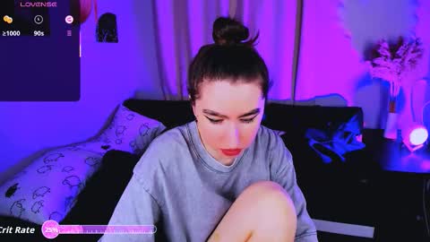 LILY online show from 09-24-25, 07:33