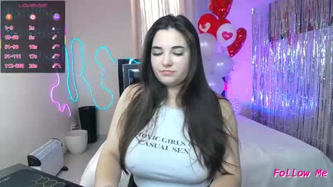 Snapshot of lilyahot68 chatting on 02-28-26, 10:38 Lilya online show from 02-28-26, 10:38