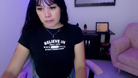 Snapshot of lilydoll1 chatting on 04-24-26, 10:56 Lily online show from 04-24-26, 10:56