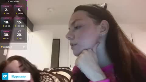 Lily Grace online show from 09-19-25, 01:18