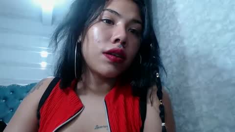Snapshot of lilyjamesx chatting on 03-03-25, 08:00 lilyjamesx online show from 03-03-25, 08:00