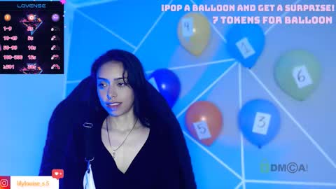 Snapshot of lilylouisee_ chatting on 12-17-25, 02:39 Liliana louise online show from 12-17-25, 02:39