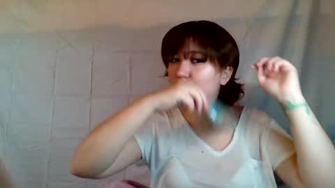 Snapshot of lilylovegood04 chatting on 06-26-26, 03:16 lily online show from 06-26-26, 03:16
