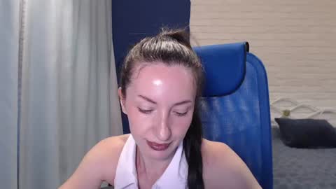 Lily online show from 07-07-26, 09:24