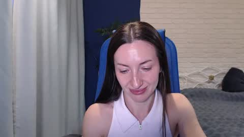 Lily online show from 07-14-26, 12:00