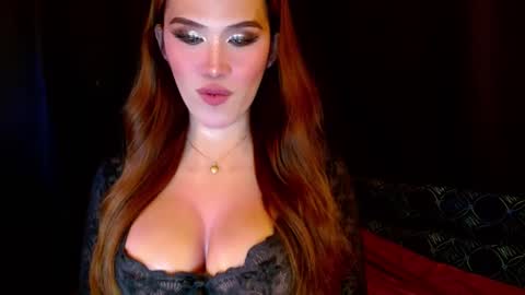 Snapshot of lilymonstercock chatting on 12-25-24, 06:20 IM YOUR TRUE GODESS Lilymonstercock online show from 12-25-24, 06:20