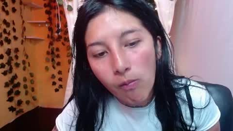 Snapshot of lilymoon_018 chatting on 04-30-26, 01:06 lilymoon_018 online show from 04-30-26, 01:06