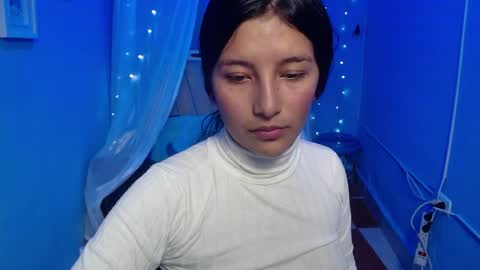 Snapshot of lilymoon_018 chatting on 06-08-26, 01:55 lilymoon_018 online show from 06-08-26, 01:55