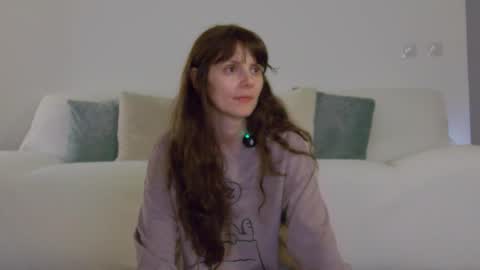 Lily online show from 02-07-26, 08:12