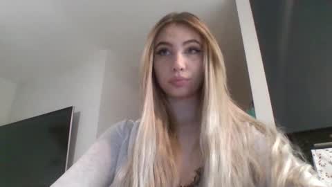 Lily online show from 02-20-26, 08:09