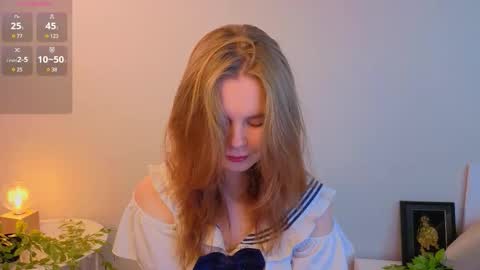 Snapshot of lilytways chatting on 02-22-26, 08:07 Julie online show from 02-22-26, 08:07