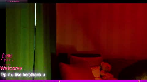 LilyXSky online show from 10-05-25, 02:48
