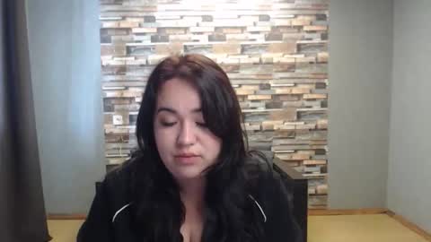 Snapshot of limalagris chatting on 05-16-26, 10:36 busty princess online show from 05-16-26, 10:36