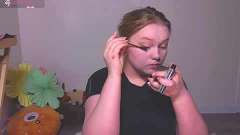 lime cat online show from 10-05-25, 12:53