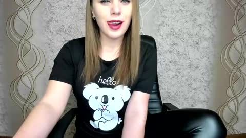    online show from 05-11-26, 04:04