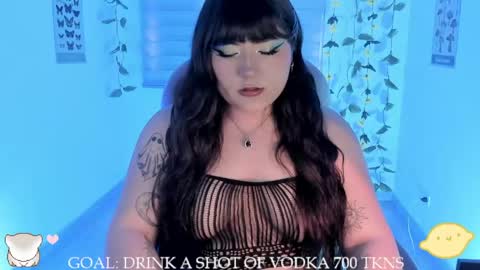 Snapshot of limoncito_blossom2 chatting on 05-06-26, 01:27 Natalia online show from 05-06-26, 01:27