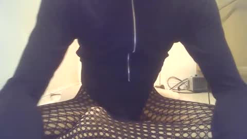 limpclitsissyfemboy online show from 11-10-25, 12:31