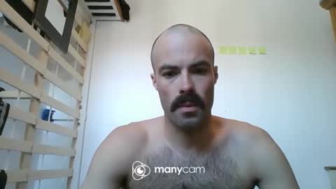 limyisgoddess32 online show from 04-05-26, 12:02