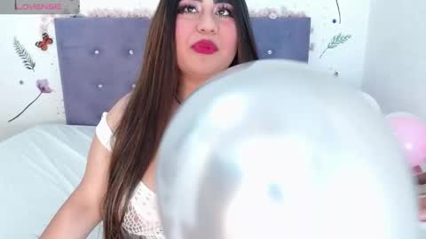 Snapshot of lin_jayani chatting on 04-21-26, 09:28 Lin online show from 04-21-26, 09:28