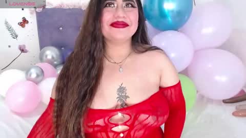 Snapshot of lin_jayani chatting on 04-25-26, 11:02 Lin online show from 04-25-26, 11:02