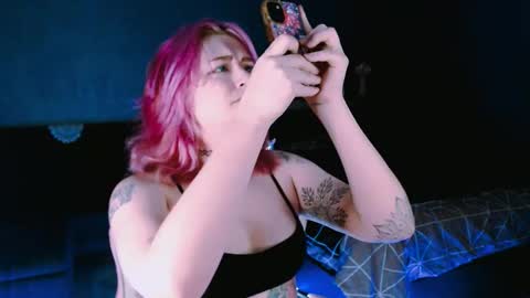 Snapshot of lina2d_tyan chatting on 01-16-26, 12:20 Lina2D tyan online show from 01-16-26, 12:20