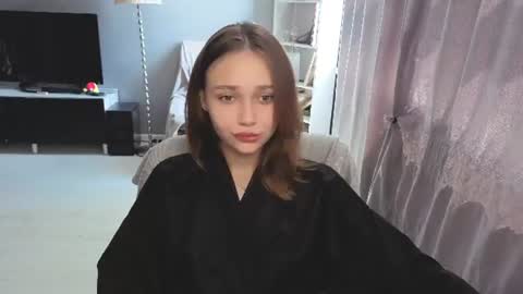 Scarlet online show from 06-27-26, 08:08