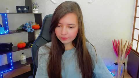 Lina online show from 12-22-24, 01:55