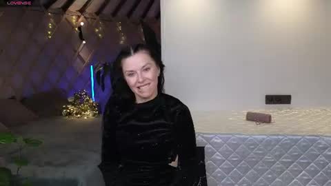 lina_flore online show from 06-20-26, 09:17