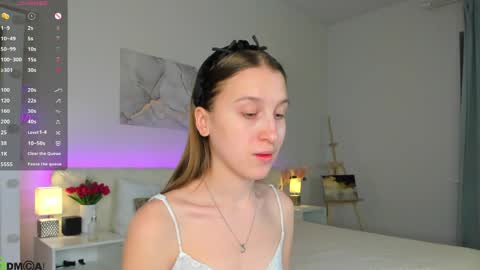 Snapshot of lina_massey chatting on 05-01-26, 01:43 lina_massey online show from 05-01-26, 01:43