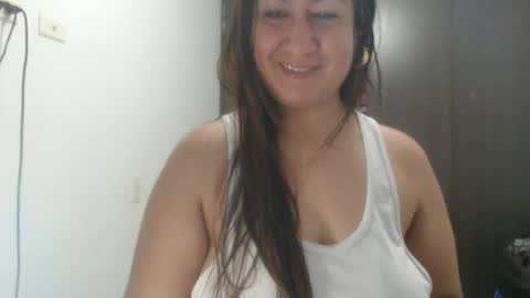 Snapshot of lina_playful chatting on 02-02-26, 10:36 iiisabella online show from 02-02-26, 10:36